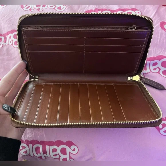 Gucci Wallet - Picture 3 of 7